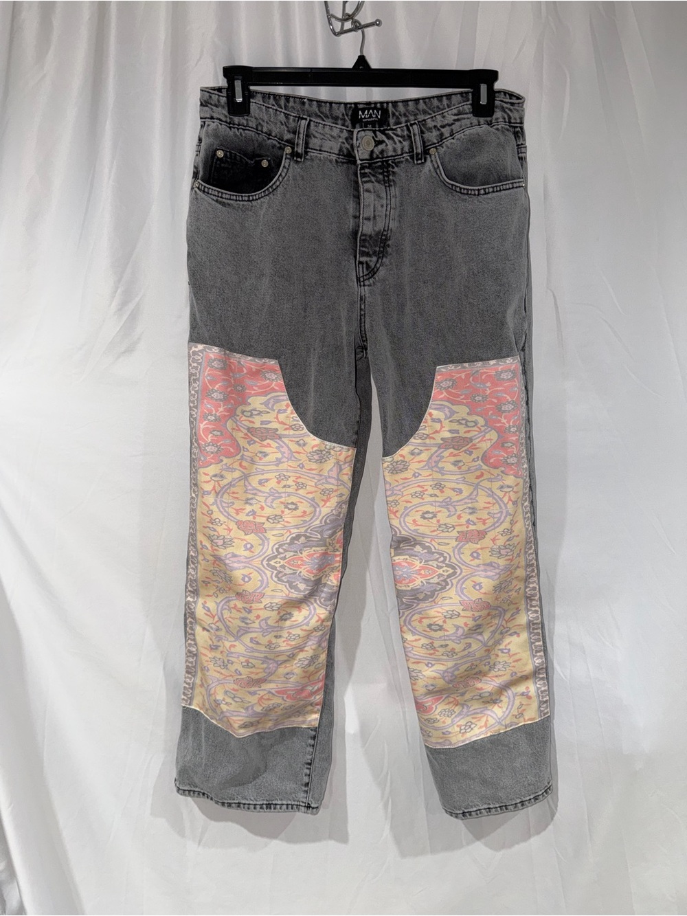 Boohoo Man Jeans Gray Baggy Straight Leg Paisley Knee Button Fly Boho Denim 36